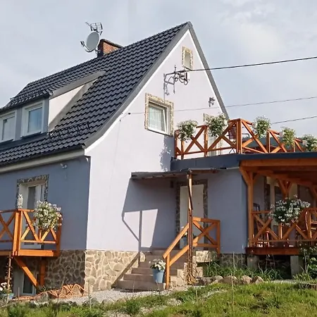 Sowi Dom - Holiday home Jugow